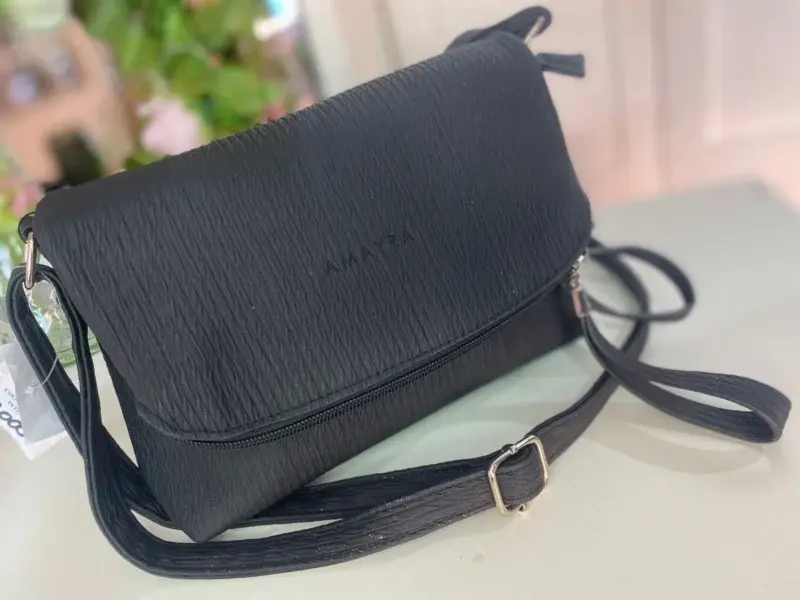 Bandolera Amayra Negro