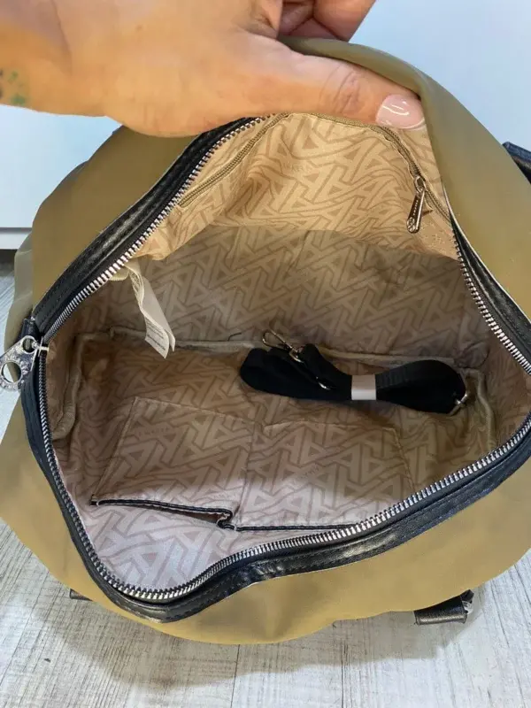 Cartera Amayra Gris