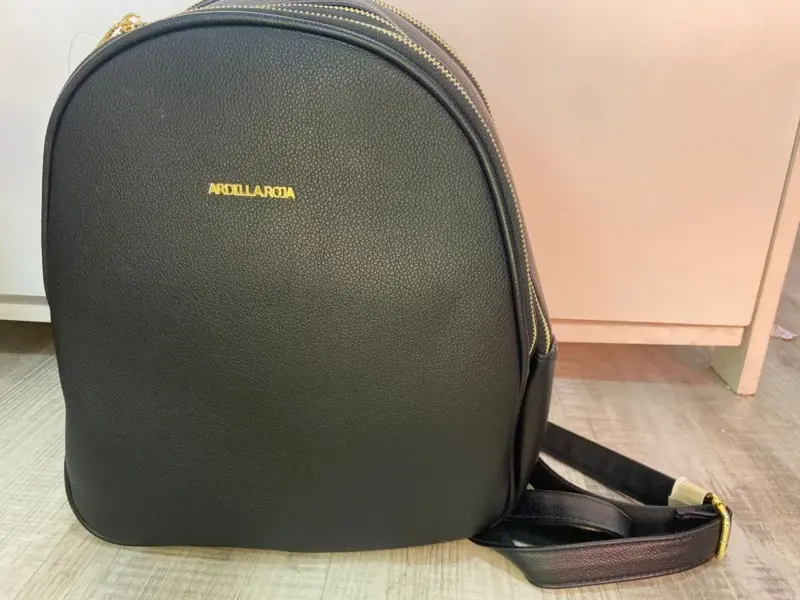 Mochila Ardilla Roja Chocolate - Negro